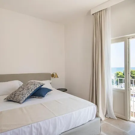 Palazzo Mulini * Monopoli